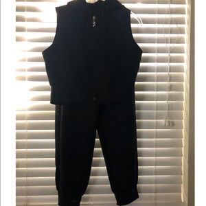 Juniors joggers set.